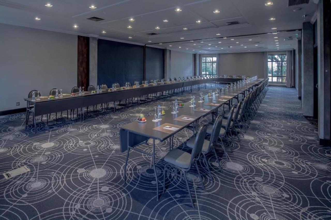Marriott Sao Paulo Airport Hotel Гуарульюс Экстерьер фото Meeting room