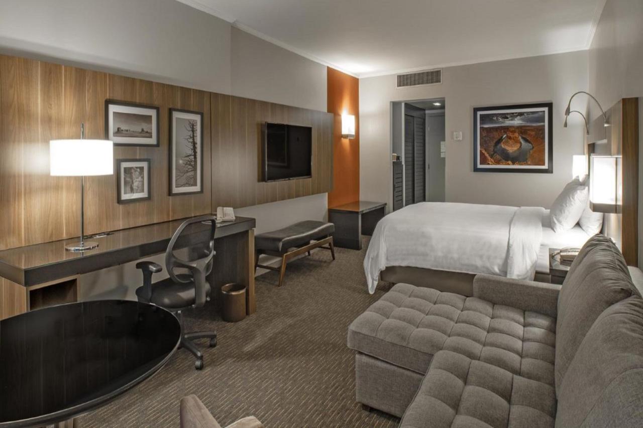 Marriott Sao Paulo Airport Hotel Гуарульюс Экстерьер фото A typical room at the Renaissance